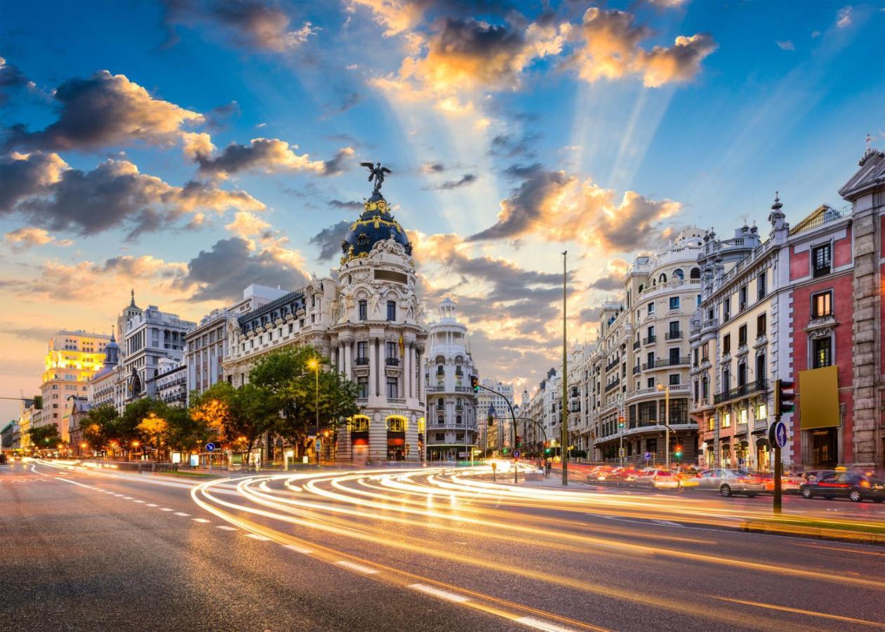 Puerta Del Sol Carretas Apartaments & Rooms Madrid Exterior foto